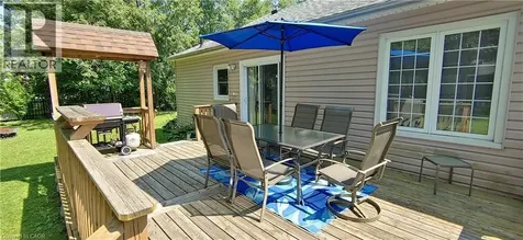 322 Oxford Avenue Crystal Beach ON L0S 1B0
