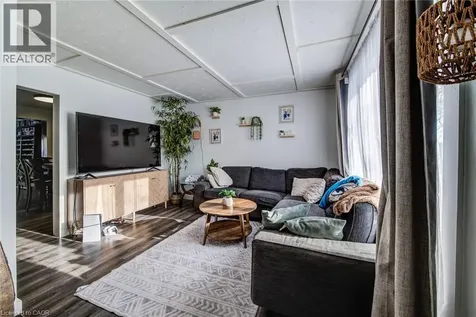 393 Odlum Drive Woodstock ON N4S 3S1
