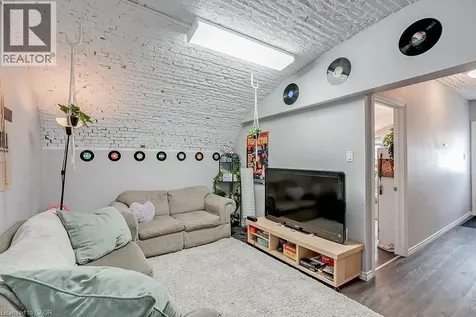 50 Sanders Boulevard Hamilton ON L8S 3J6