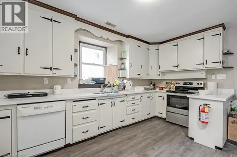 50 Sanders Boulevard Hamilton ON L8S 3J6