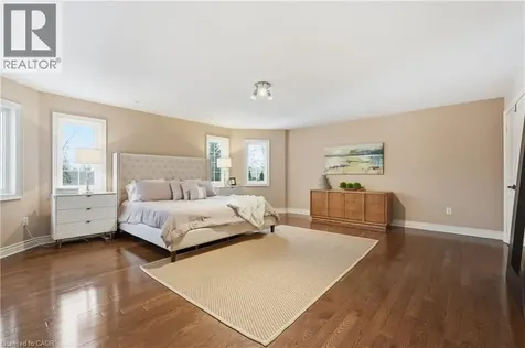 4184 Arbourfield Drive Burlington ON L7M 4A5