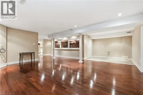 4184 Arbourfield Drive Burlington ON L7M 4A5