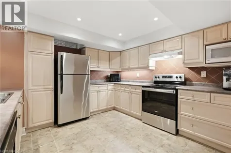 4184 Arbourfield Drive Burlington ON L7M 4A5