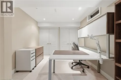 4184 Arbourfield Drive Burlington ON L7M 4A5
