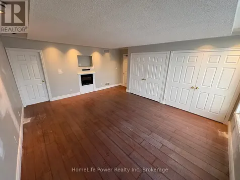 1426 Victoria Street North Kitchener ON N2B 3E2