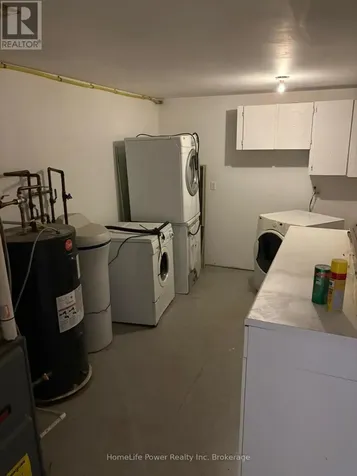 1426 Victoria Street North Kitchener ON N2B 3E2