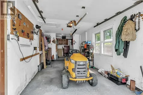 21052 Birch Avenue South Glengarry ON K0C 1N0