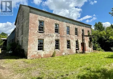 175 Laidlaw Street North Brock ON L0E 1E0