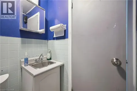 101 Wyndham Street North Guelph ON N1H 4E9