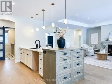920 Bogdanovic Way Huron-kinloss ON N2Z 0H3