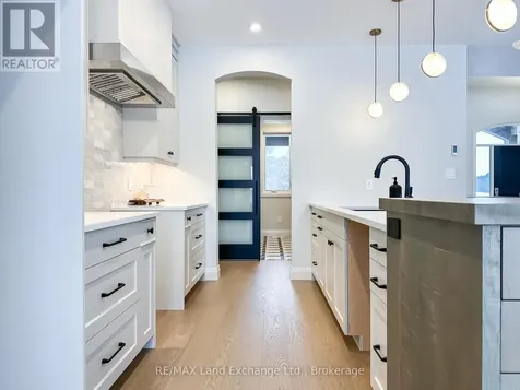 920 Bogdanovic Way Huron-kinloss ON N2Z 0H3