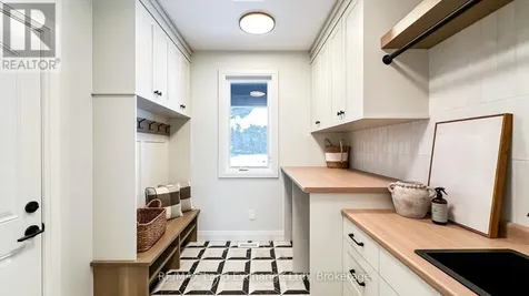 920 Bogdanovic Way Huron-kinloss ON N2Z 0H3