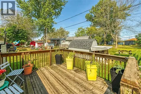 17 Maple Lane Selkirk ON N0A 1P0