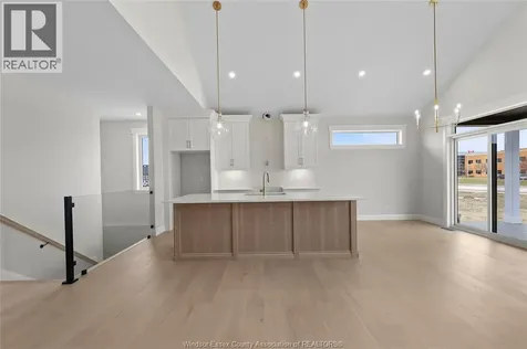 516 Orsini Lakeshore ON N0R 1A0