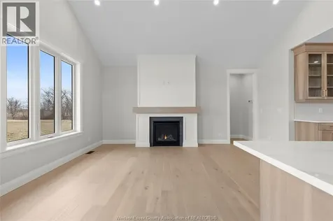 516 Orsini Lakeshore ON N0R 1A0