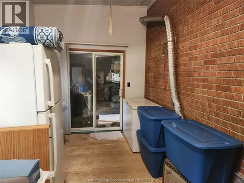 33 John Street Chatham ON N7M 5B5