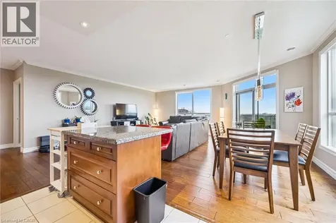 255 Keats Way Waterloo ON N2L 6N6