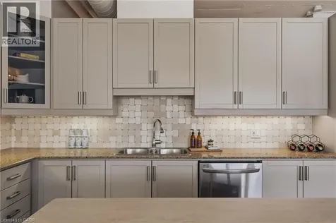 66 Bay Street South Hamilton ON L8P 4Z6