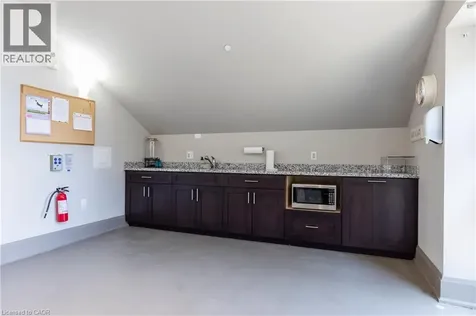 397 King Street West Dundas ON L9H 1W9