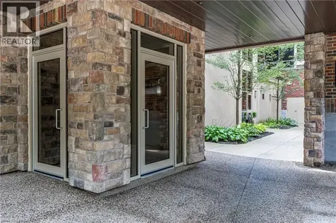 397 King Street West Dundas ON L9H 1W9