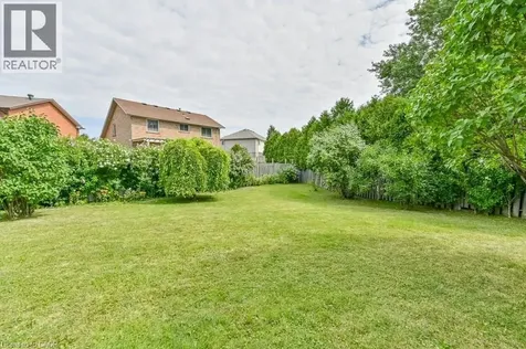 641 Limeridge Road East Hamilton ON L8W 1A2