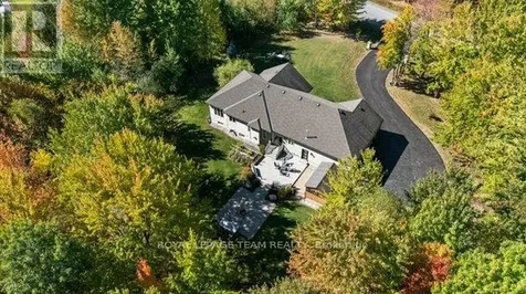 524 Osmond Daley Drive Ottawa ON K0A 1L0
