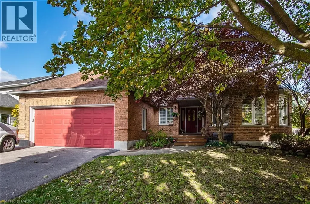372 Gatestone Boulevard Waterloo ON N2T 2J6