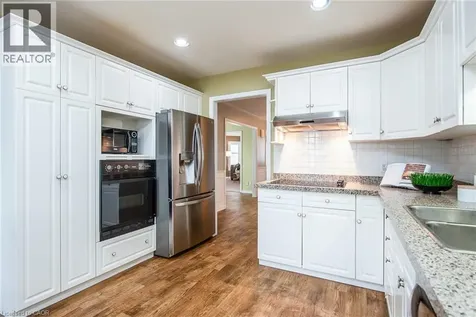 372 Gatestone Boulevard Waterloo ON N2T 2J6