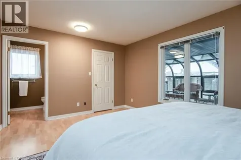 372 Gatestone Boulevard Waterloo ON N2T 2J6