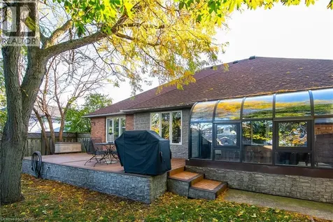 372 Gatestone Boulevard Waterloo ON N2T 2J6