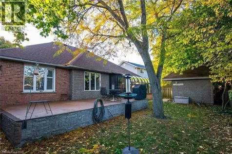 372 Gatestone Boulevard Waterloo ON N2T 2J6