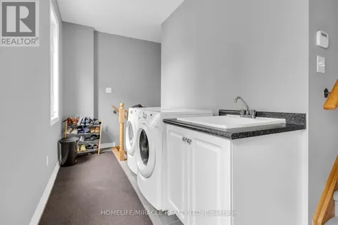 21 Waterview Road Wasaga Beach ON L9Z 0E9