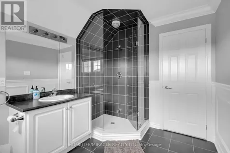 21 Waterview Road Wasaga Beach ON L9Z 0E9
