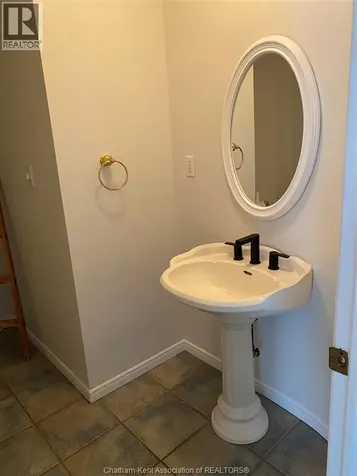 240 William Street South Chatham ON N7M 4S9