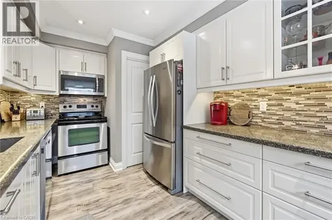 469 Claridge Road Burlington ON L7N 2S1