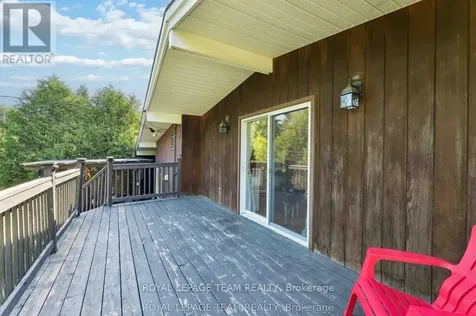 2353 Georgina Drive Ottawa ON K2B 7M6