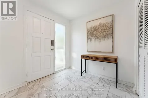 2353 Georgina Drive Ottawa ON K2B 7M6