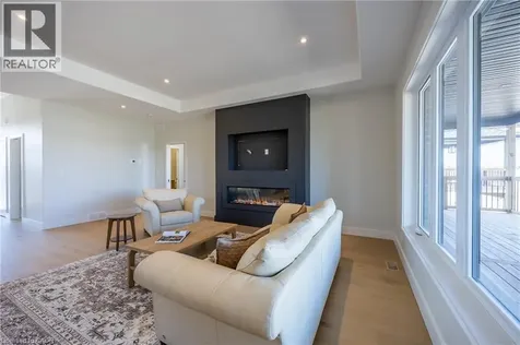 34 Andrew Avenue Simcoe ON N3Y 4Y8