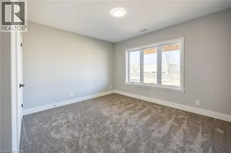 34 Andrew Avenue Simcoe ON N3Y 4Y8