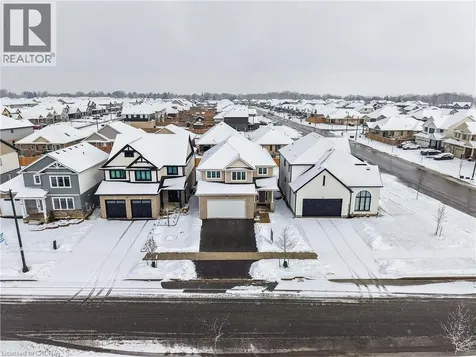 89 Acorn Trail St. Thomas ON N5R 0L8