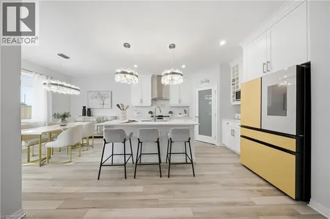 89 Acorn Trail St. Thomas ON N5R 0L8