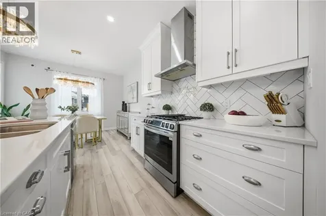 89 Acorn Trail St. Thomas ON N5R 0L8