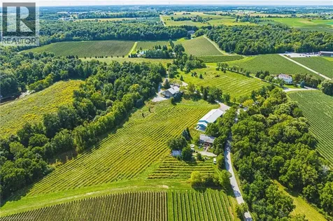 4041 Locust Lane Beamsville ON L0R 1B2