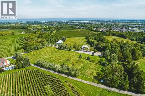 4041 Locust Lane Beamsville ON L0R 1B2