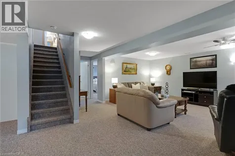 15 Erin Court Aylmer ON N5H 3G6