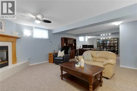 15 Erin Court Aylmer ON N5H 3G6