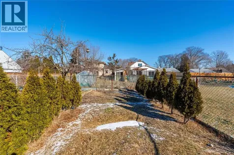 1146 O'rae Avenue Sarnia ON N7S 3G9