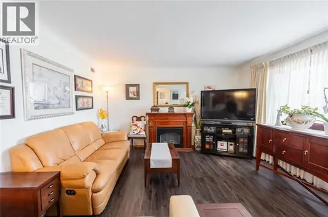 1146 O'rae Avenue Sarnia ON N7S 3G9