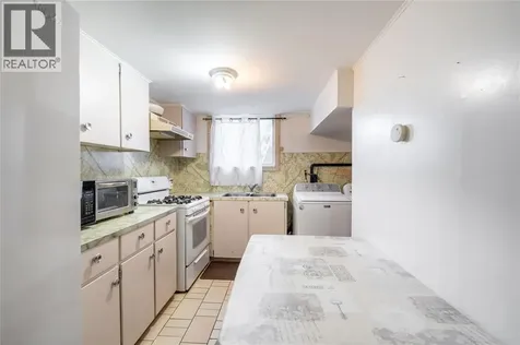 1146 O'rae Avenue Sarnia ON N7S 3G9