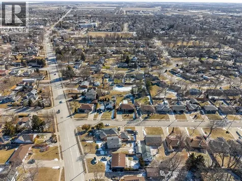 1146 O'rae Avenue Sarnia ON N7S 3G9